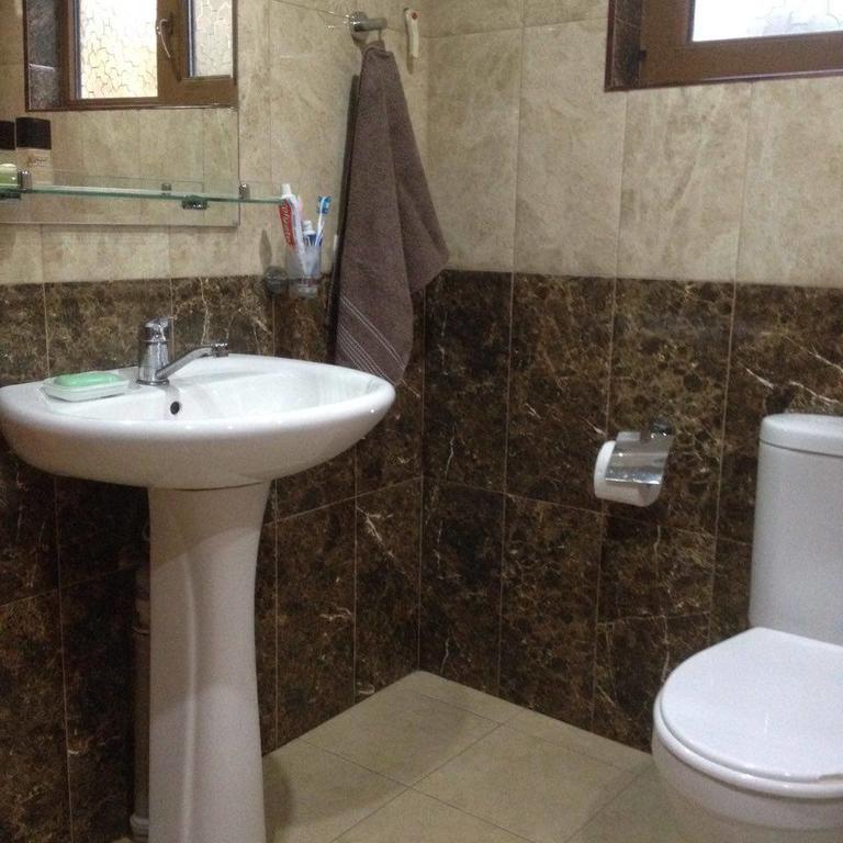 Guest House Gzirishvili Kvareli Bagian luar foto