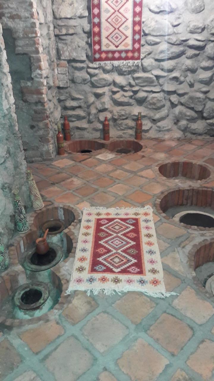 Guest House Gzirishvili Kvareli Bagian luar foto