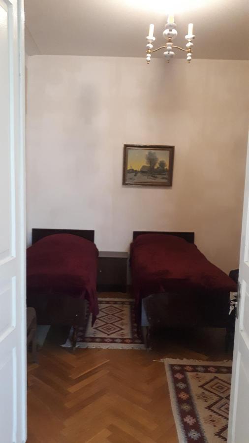 Guest House Gzirishvili Kvareli Bagian luar foto